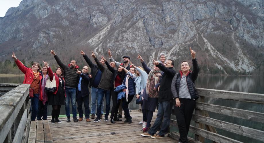 Människor utomhus i Slovenien