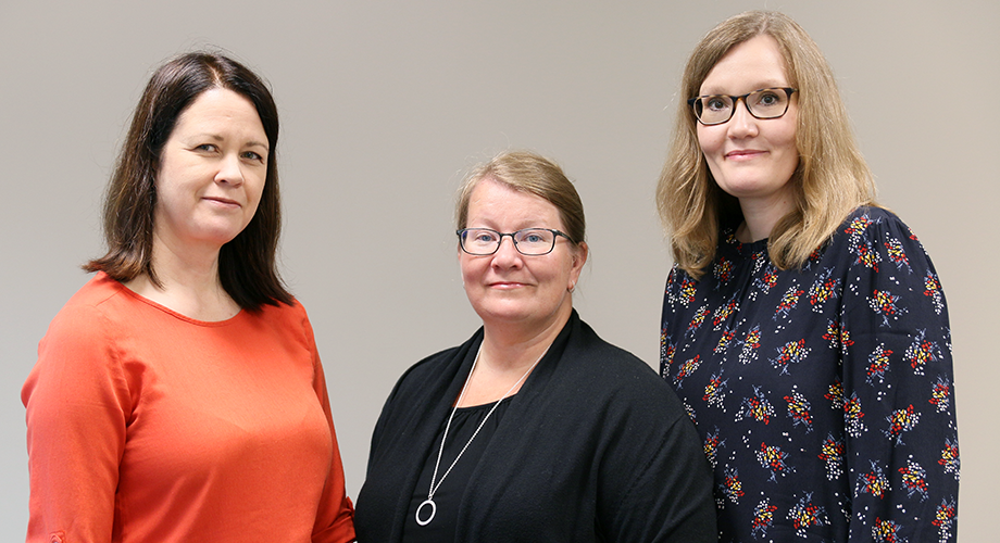 Kati Kaplin-Sainio, Kati Costiander ja Charlotta Rehn