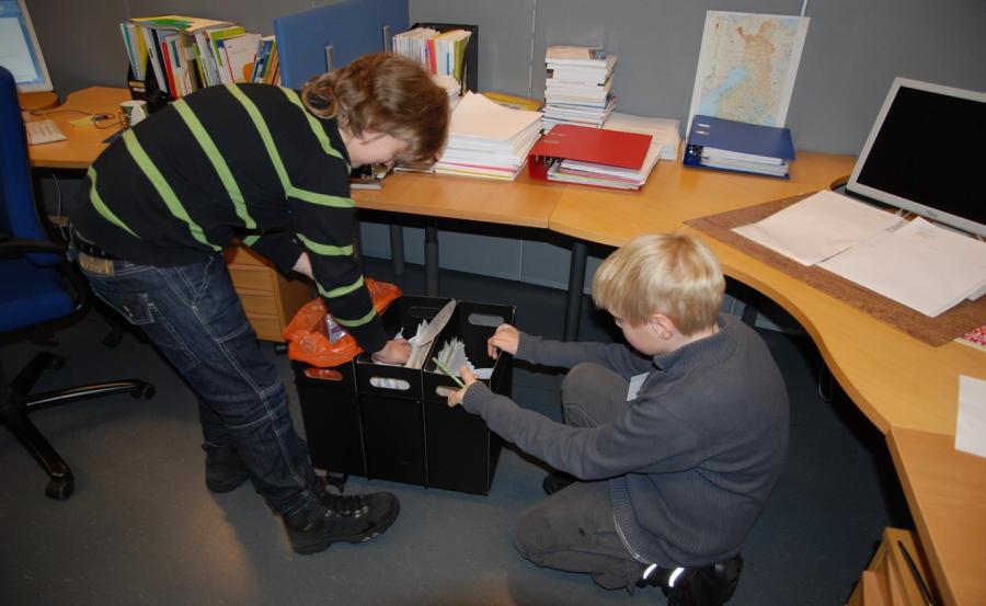 Ympäristöagenttien työskentelyä Opetushallituksessa
