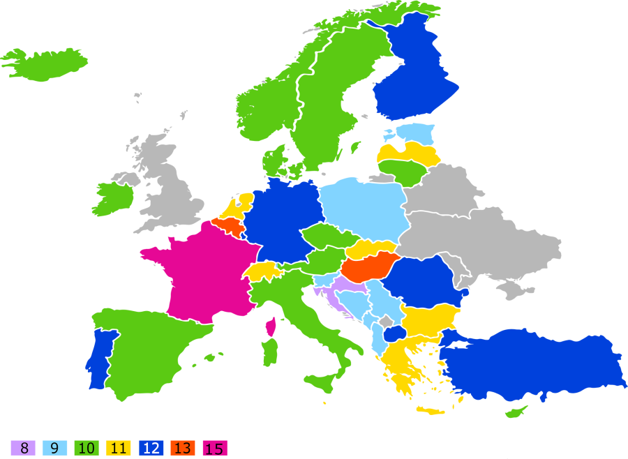 Euroopan kartta, jossa näkyy oppivelvollisuuden kesto vertailussa mukana olleissa maissa. Oppivelvollisuus on lyhin eli 8 vuotta Kroatiassa ja pisin eli 15 vuotta Ranskassa. Loppu jakaantuu seuraavasti: 9 vuotta Virossa, Puolassa, Sloveniassa, Albaniassa, Bosnia-Hertsegovinassa, Liechtensteinissa, Montenegrossa ja Serbiassa. 10 vuotta Tšekissä, Tanskassa, Irlannissa, Espanjassa, Italiassa, Kyproksella, Liettuassa, Itävallassa, Ruotsissa, Islannissa ja Norjassa. 11 vuotta: Bulgariassa, Kreikassa, Latviassa, 